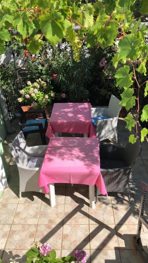 Alaburic Rooms & Apartment Mali Losinj Bagian luar foto
