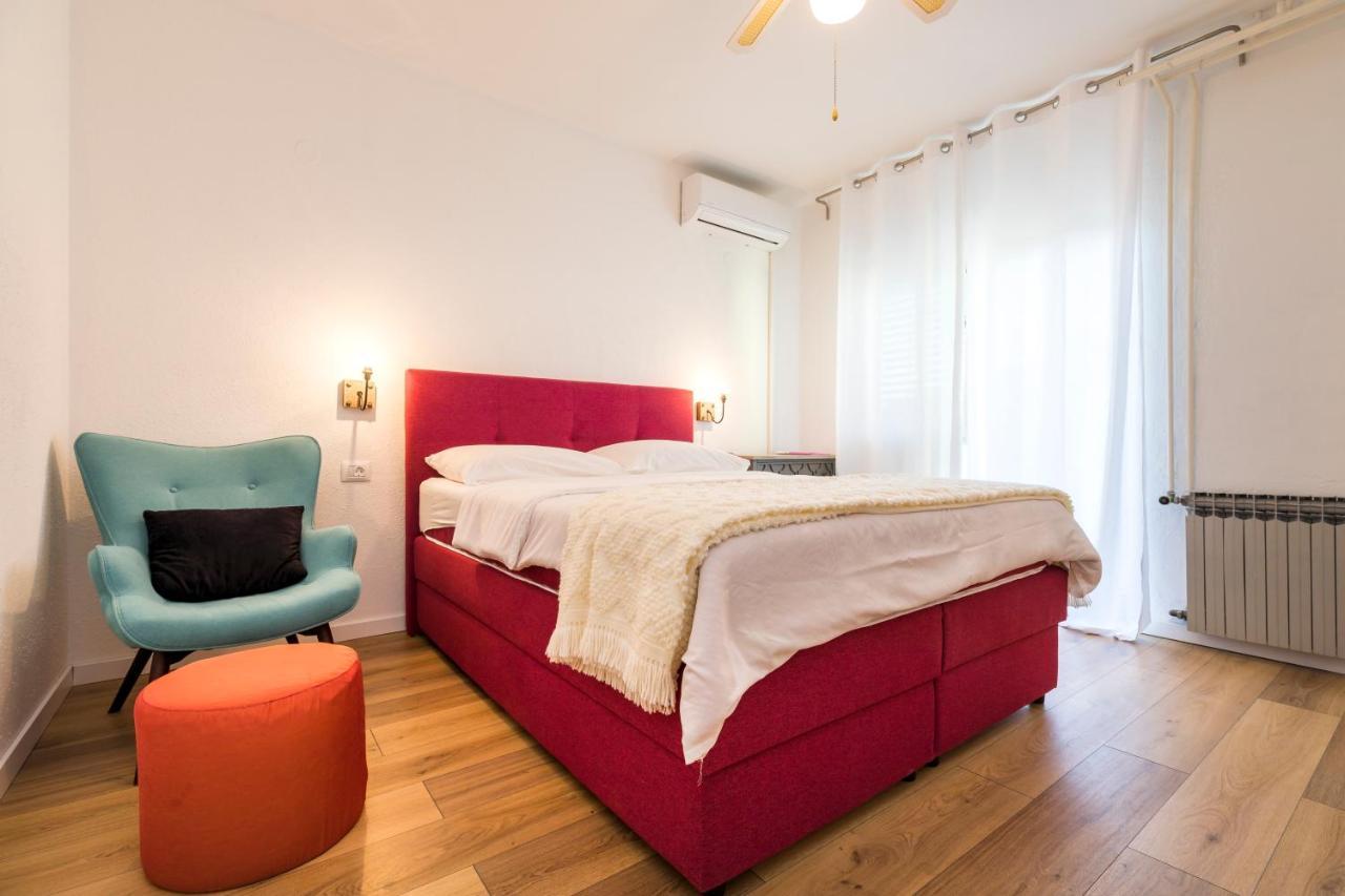 Alaburic Rooms & Apartment Mali Losinj Bagian luar foto